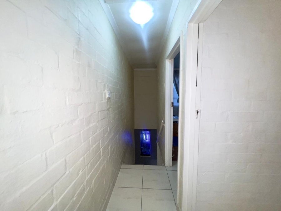 2 Bedroom Property for Sale in Woodlands Western Cape
